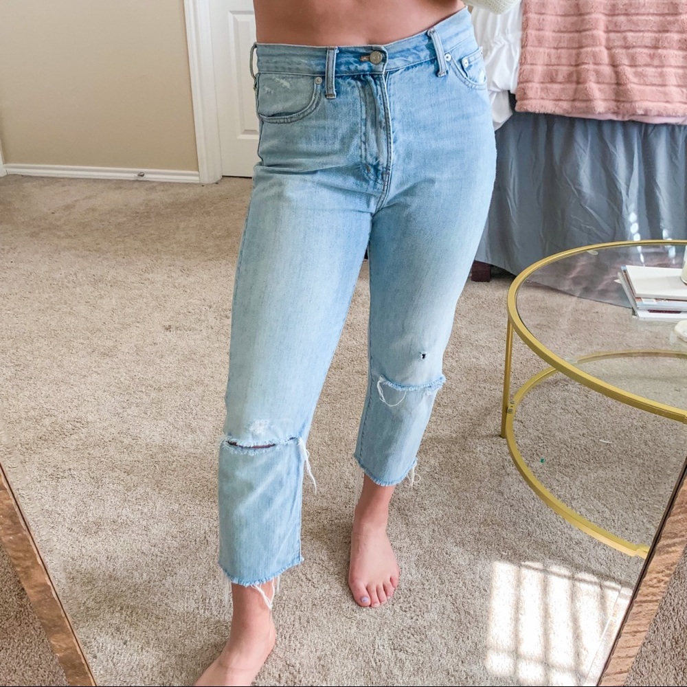 Madewell • Light Blue Cropped Jeans